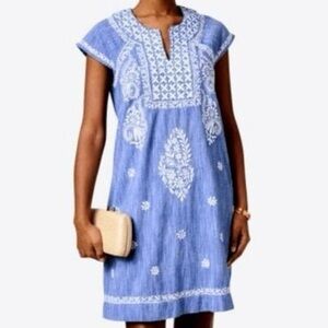 NEW Roller Rabbit Faith Chambray Blue Cotton Embroidered Shift Dress Size Medium